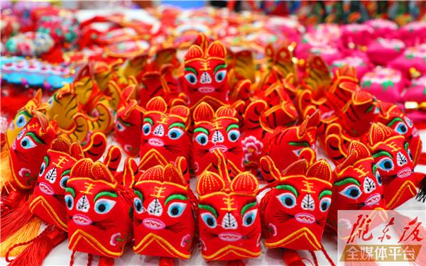 “蘭洽會(huì)”慶陽(yáng)展館“搶鮮”看！