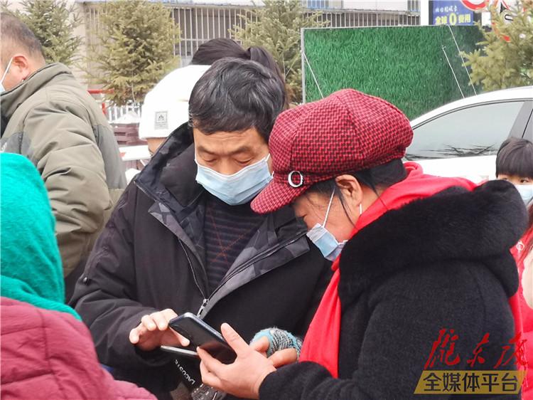 處處掃碼 處處碰壁——手機掃碼時代老年人尷尬如何解？