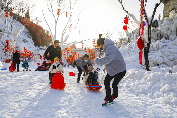 【新春走基層】慶陽又添一處“冰雪世界”！除了“大”，還有千年古城的奇幻秘境！