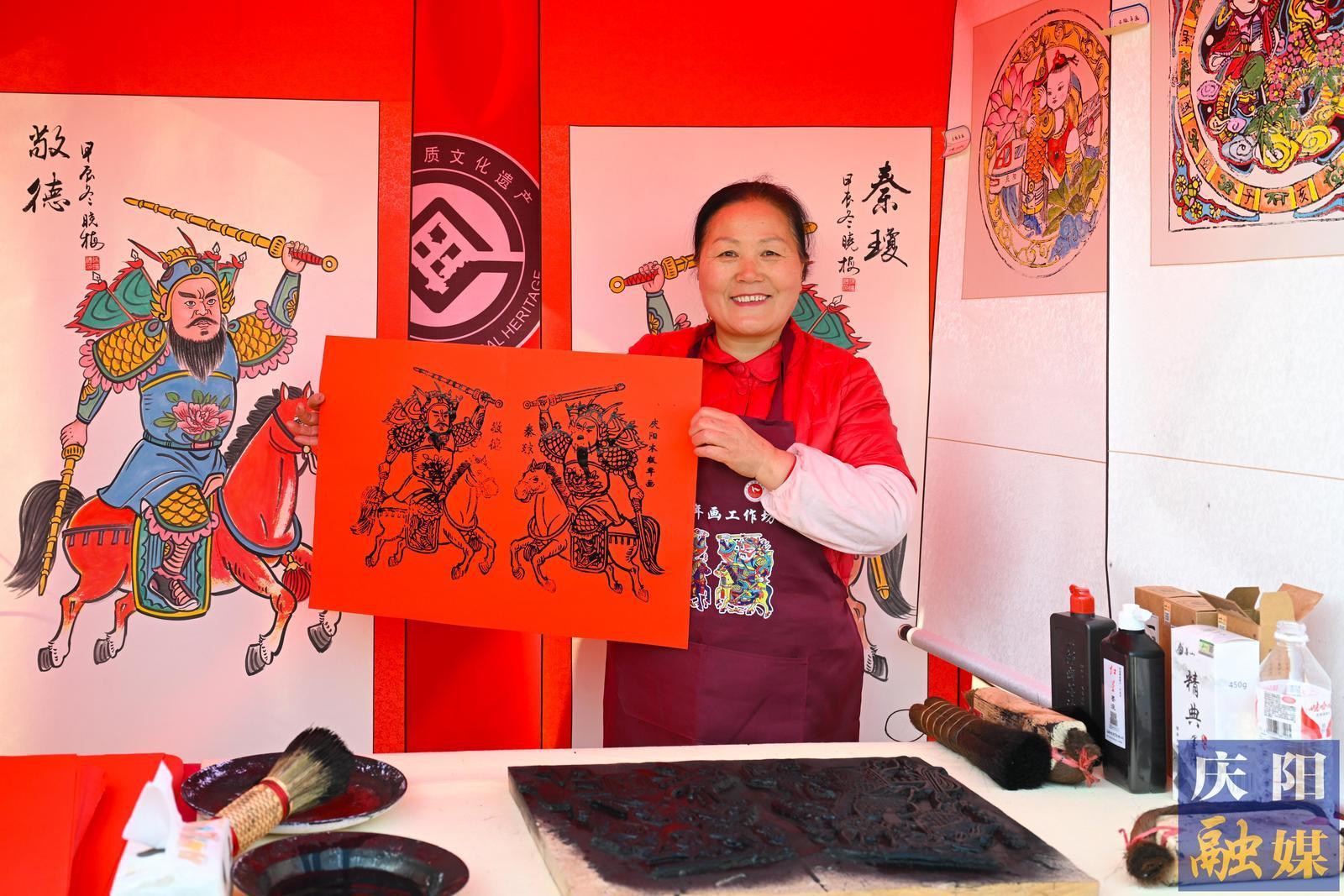 【慶陽(yáng)年味·攝影報(bào)道】?慶陽(yáng)年貨節(jié)重磅開(kāi)啟，非遺好物大集結(jié)！