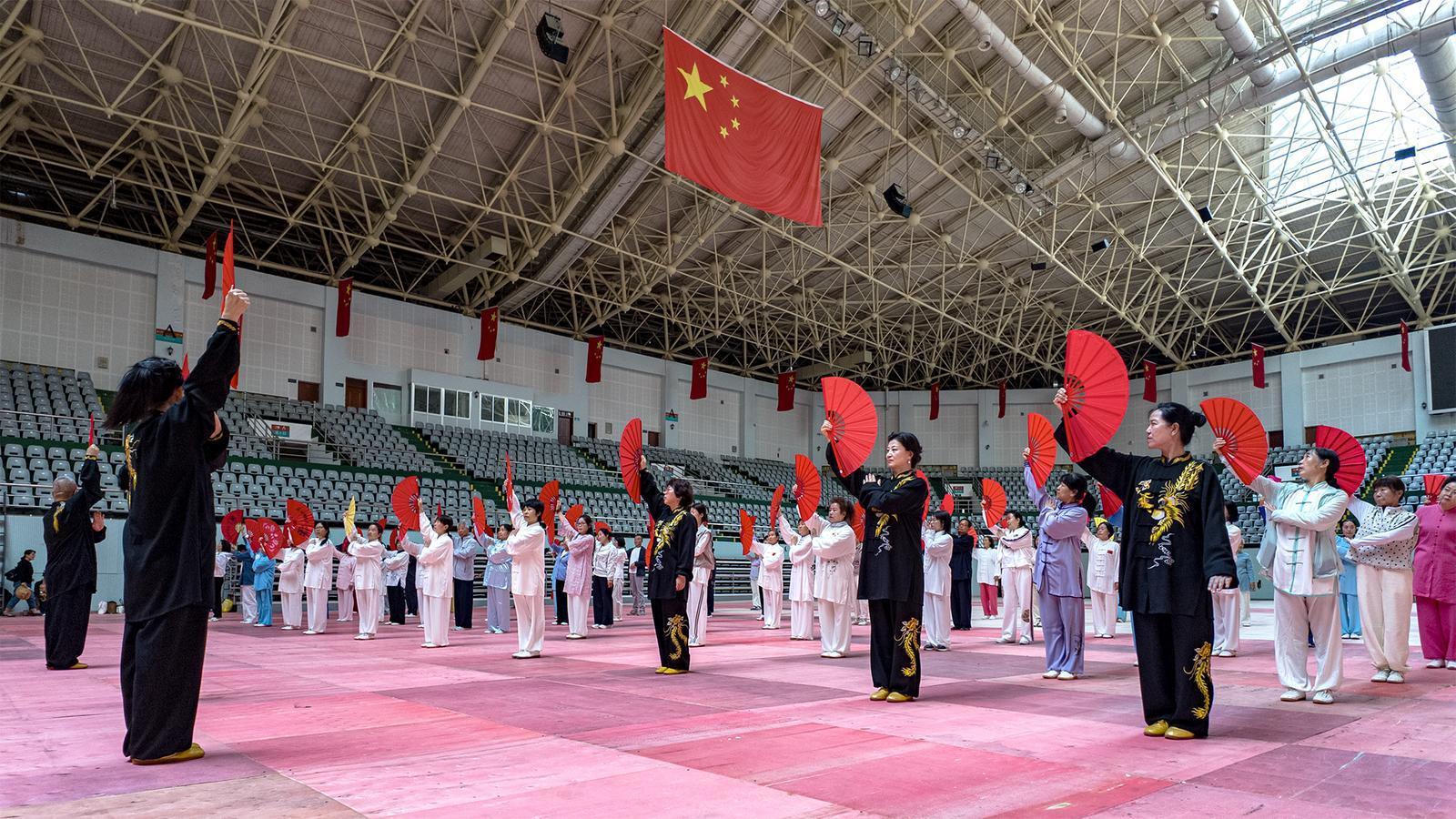 【圖說慶陽】“體育+非遺！慶陽30場太極公益課掀起‘動(dòng)靜相宜’健康潮”