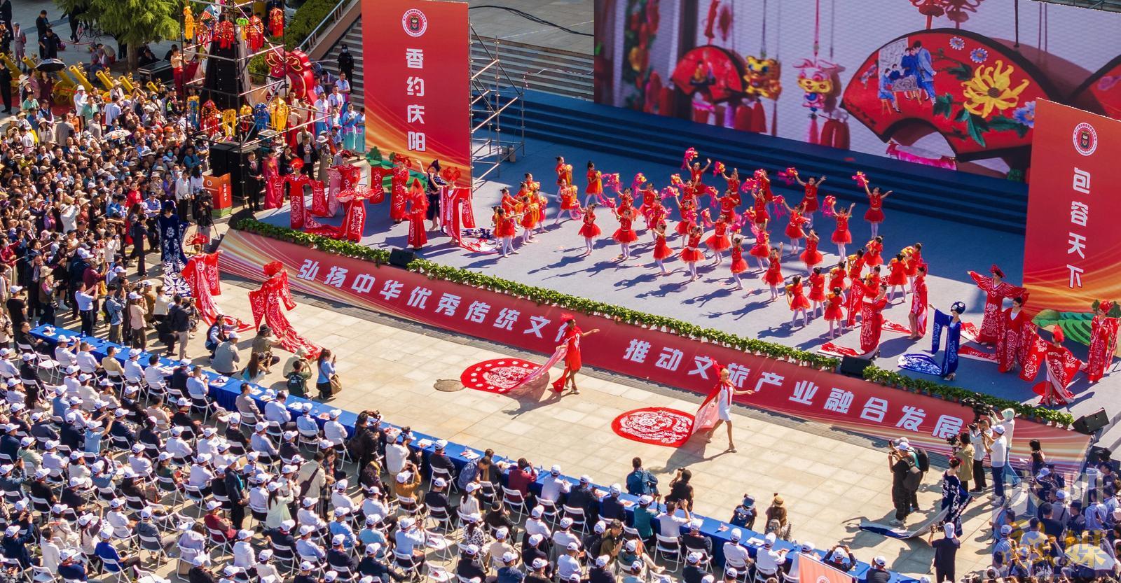 【攝影專(zhuān)題】非遺芬芳 商貿(mào)興旺